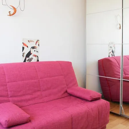 Spacious Bright 70m Family Lägenhet